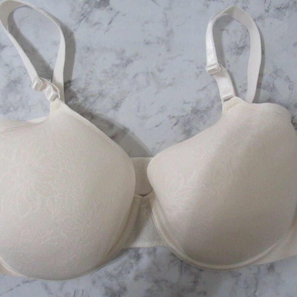 Olga Bra 40D Off White Lace Underwire GF6781A